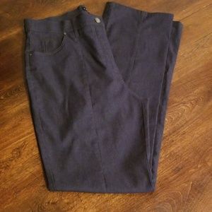 Gray, Tribal Flatten it slacks, NWOT